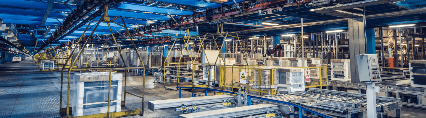 Edge Computing Examples in Manufacturing: How Smart Technology Is Transforming Production